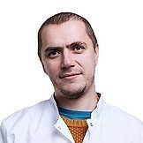 Врач Чемов Артём Сергеевич